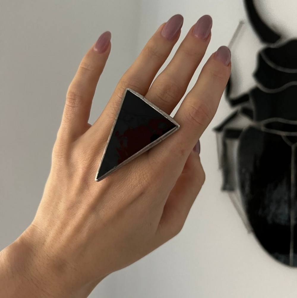 Black Glass Triangle Statement Ring - image 4